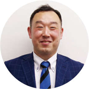 ドコモショップ諏訪店 法人営業担当 チームリーダー 枝川 一弘(現:ドコモショップ長岡店)