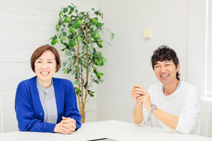 戸田さん・松村さんのインタビュー風景