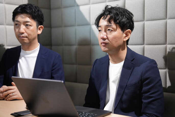 インタビューの様子