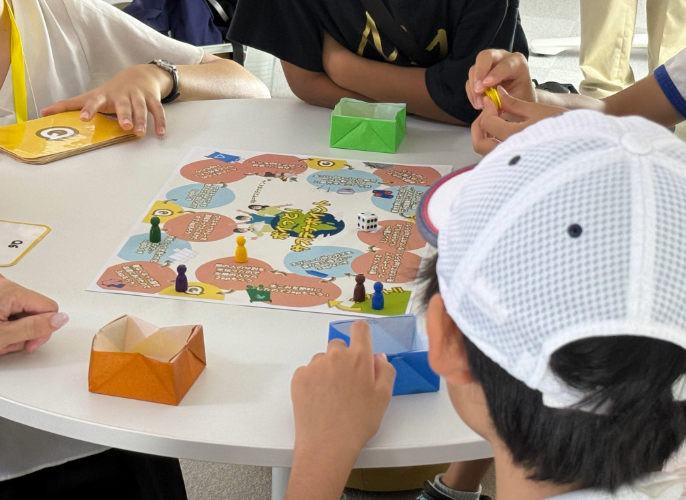 ゲームをしている子どもたちの画像