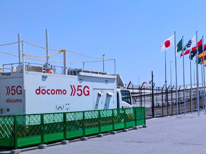 ドコモの移動基地局