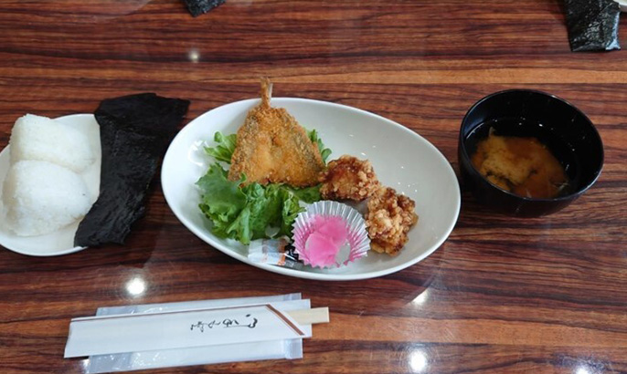東松島の海苔を使ったランチ