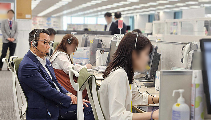 実際のお客さまとのやりとりをモニタリングする前田社長①