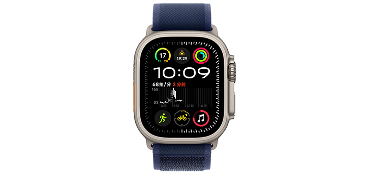 Apple Watch ultra 2 49mm ナチュラルチタニウムケースとブルートレイルループ