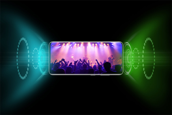 Image picture: Movie theater-like viewing experience with high-speed 5G communications.