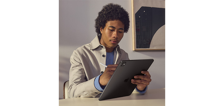 iPad Pro13インチ(M4)256GBスペースブラックWi-Fiモデル（13