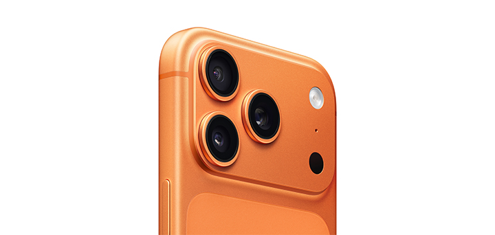 iPhone 17 Pro・iPhone 17 Pro Max コズミックオレンジ