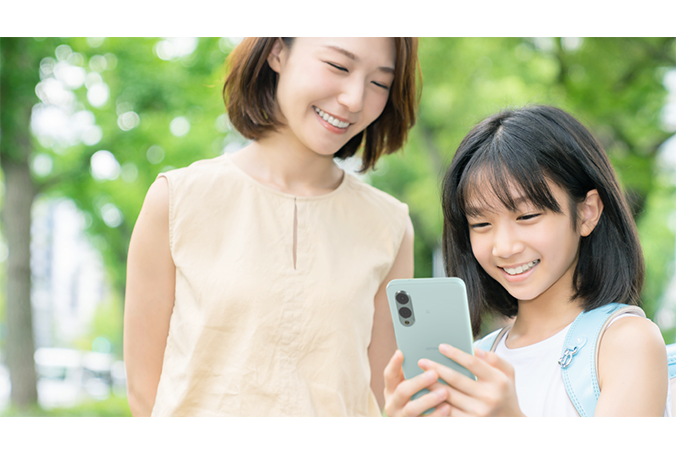 お子さまのスマホデビューにピッタリ。使いすぎを防いで、ご家族もあんしん。