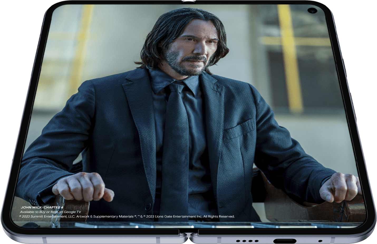 大画面に映るJOHN WICK: CHAPTER4のワンシーン
