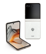 写真:motorola razr 50d M-51E