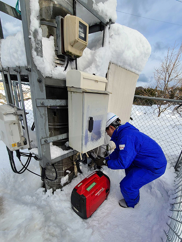 発動発電機による復電作業