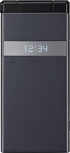 docomo STYLE series P-06C　マットブラックの写真（折りたたみ閉じ時）