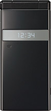 docomo STYLE series P-06C　ブラックの写真（折りたたみ閉じ時）