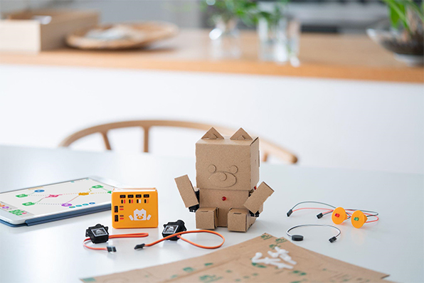 イメージ画像:e-Craftシリーズembot
