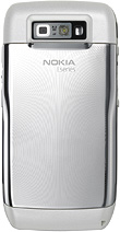 Nokia E71の写真（背面）