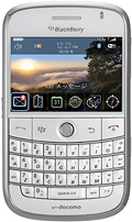 BlackBerry Bold ＜White＞の写真（表面）