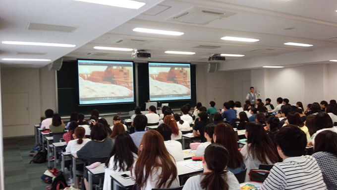 大学生(教育実習生)向け安全教室の様子