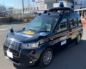 タクシー型車両 JPN TAXI