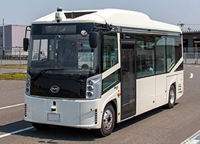 小型EVバス(8人乗り)写真
