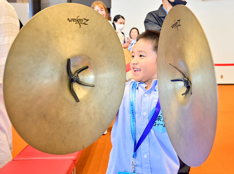 NHK交響楽団 | 2024 ドコモ未来フィールド | 楽器体験の様子