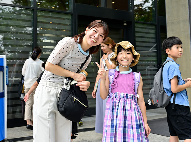 ＮＨＫ交響楽団 | 2025 ドコモ未来フィールド | 参加者達がNHKホールに入場した様子