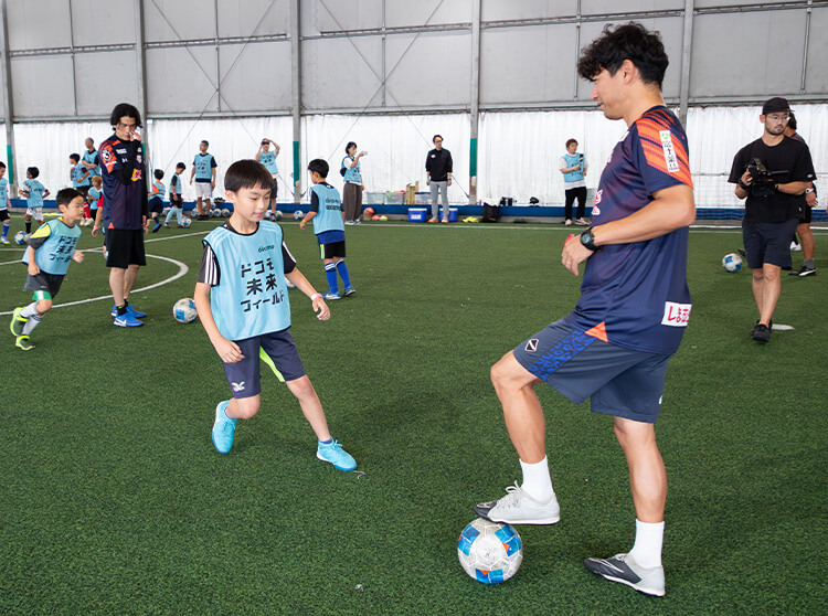 RB大宮アルディージャ | RB大宮アルディージャ 2025 ドコモ未来フィールド | サッカー教室の様子