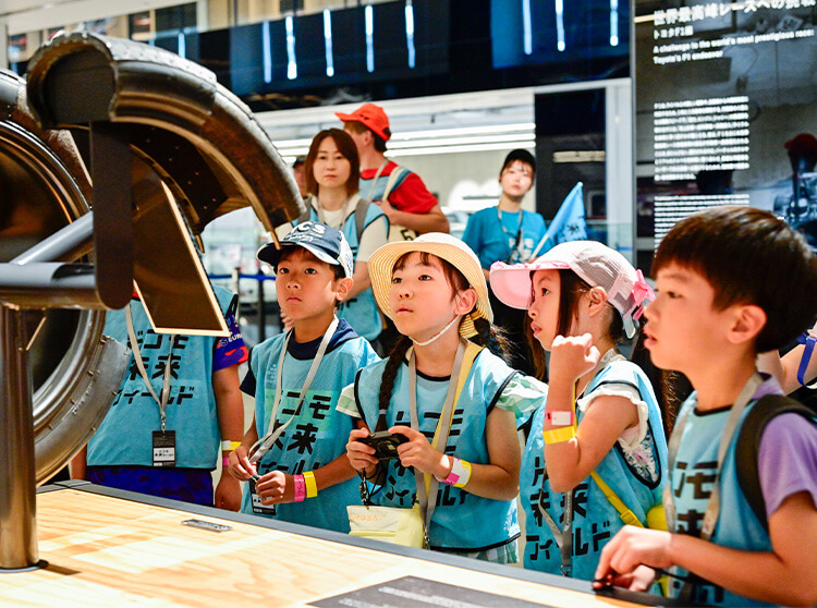 ダンディライアンレーシング | 2024 ドコモ未来フィールド | 「富士モータースポーツミュージアム」の見学