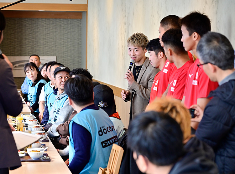 井上尚弥選手&大橋ボクシングジム | 2023 ドコモ未来フィールド | 勝負メシ体験をする子どもたち